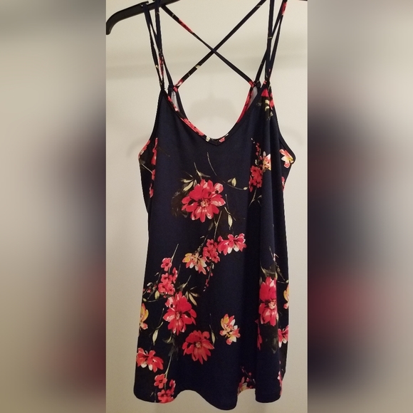 NWT Papermoon Stitchfix Women's Navy Floral Top Sz Lg - Picture 5 of 8